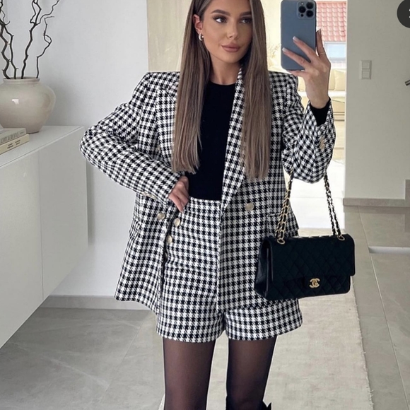 COPY - ZARA NWT CHECKERED HOUNDSTOOTH BLAZER GOLD BUTTONS BLACK WHITE - Picture 4 of 16